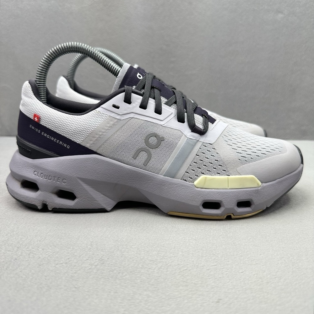 ON CloudPulse Womens Size 7 Lavender |‎ Seedling Shoes Athletic Running Sneakers